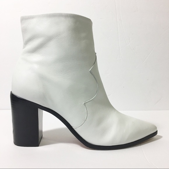 SCHUTZ Shoes - Schutz Maren White Leather Pointed Western Booties